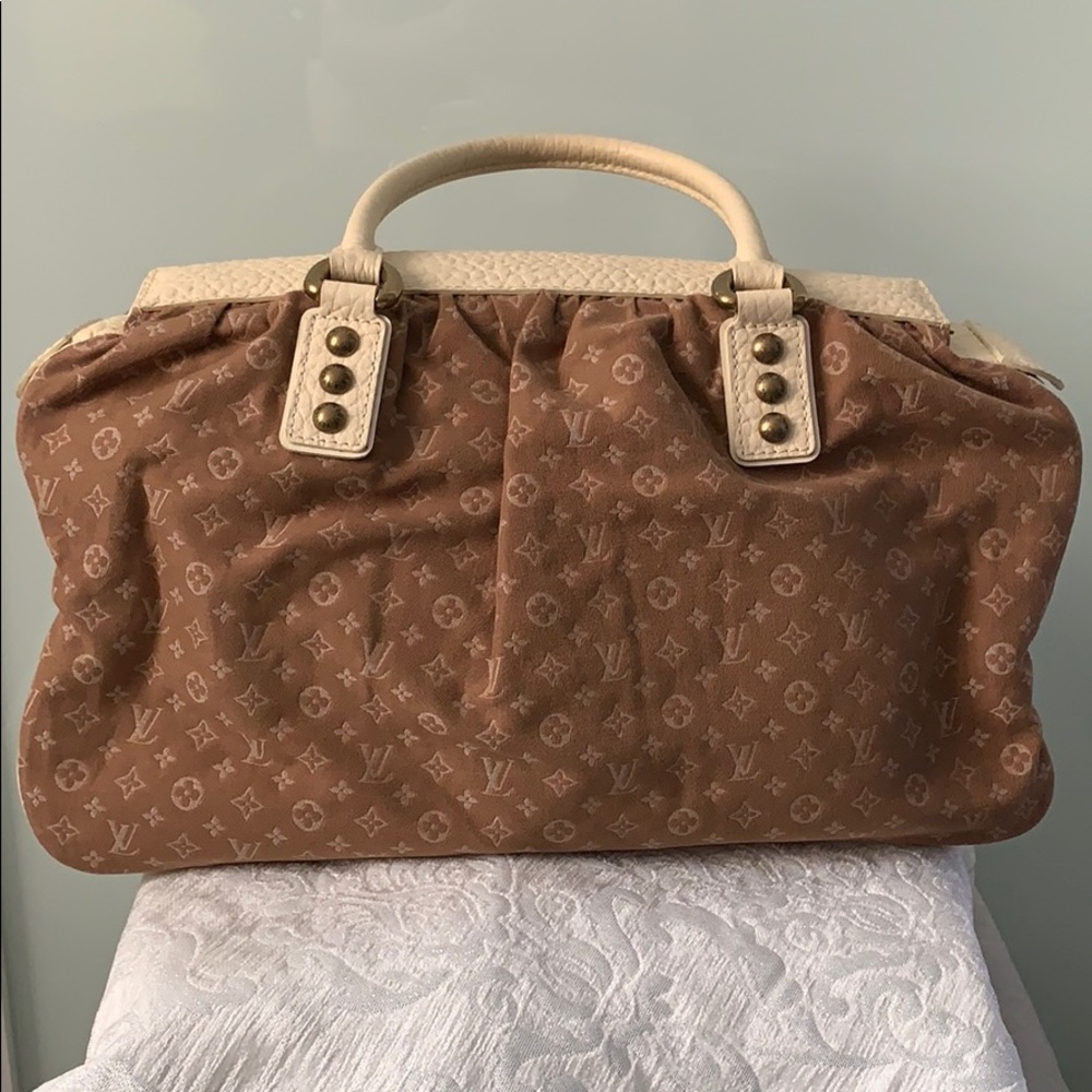 **{SOLD}**Louis Vuitton Mini Monogram Trapzen bag